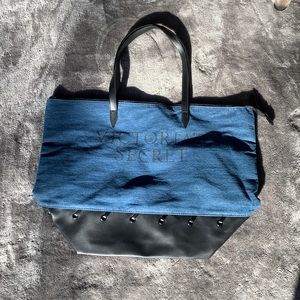 Victoria’s Secret bag